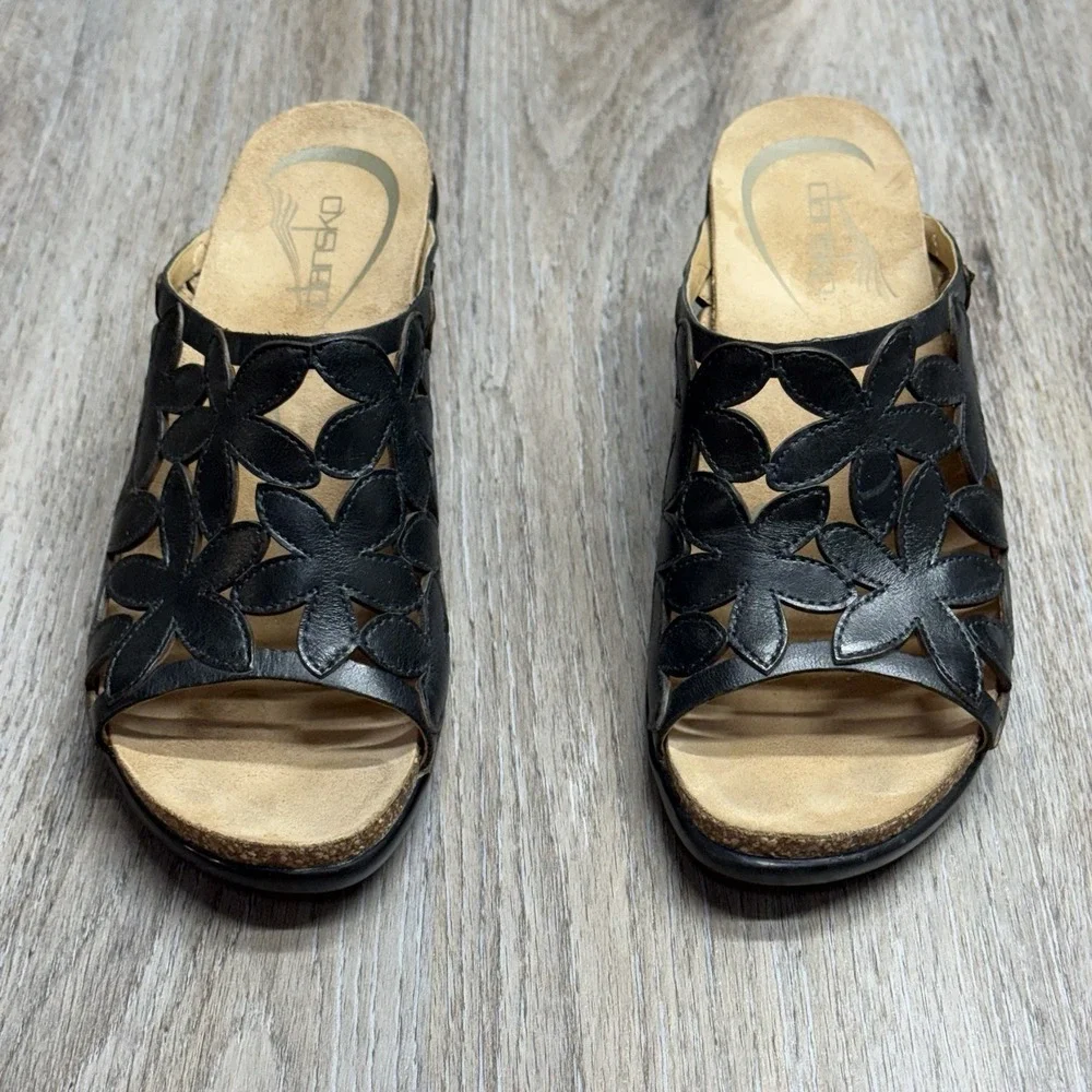 Dansko Clarissa Sandals Womens US 7.5-8 EU 38 Black Leather Floral Cutout